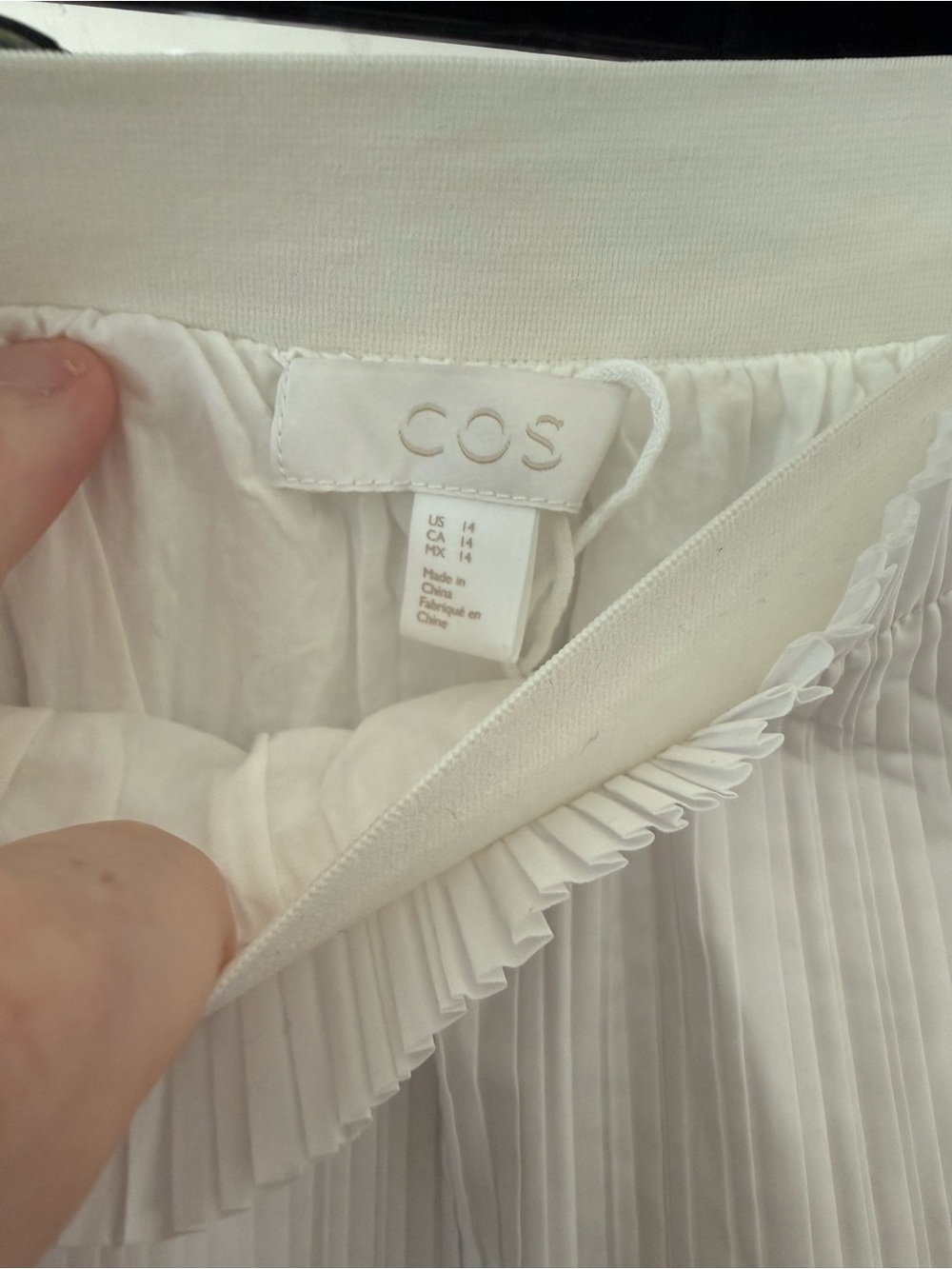 COS Women’s White Pleated Midi Skirt Elastic Waist Size 14 - Picture 3 of 6